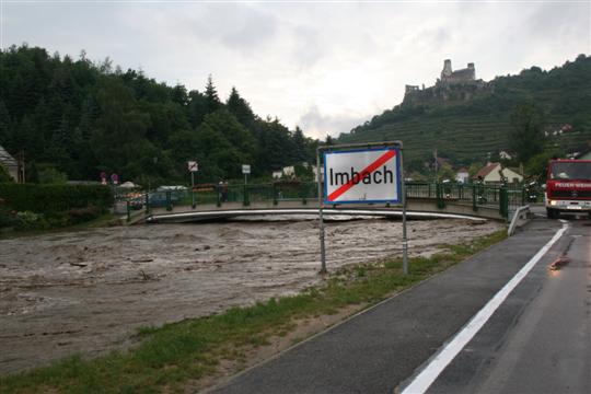 Freiwillige Feuerwehr Krems Donau Hochwasser Durch Starkregen Kremstal Und Mitterau Verwustet